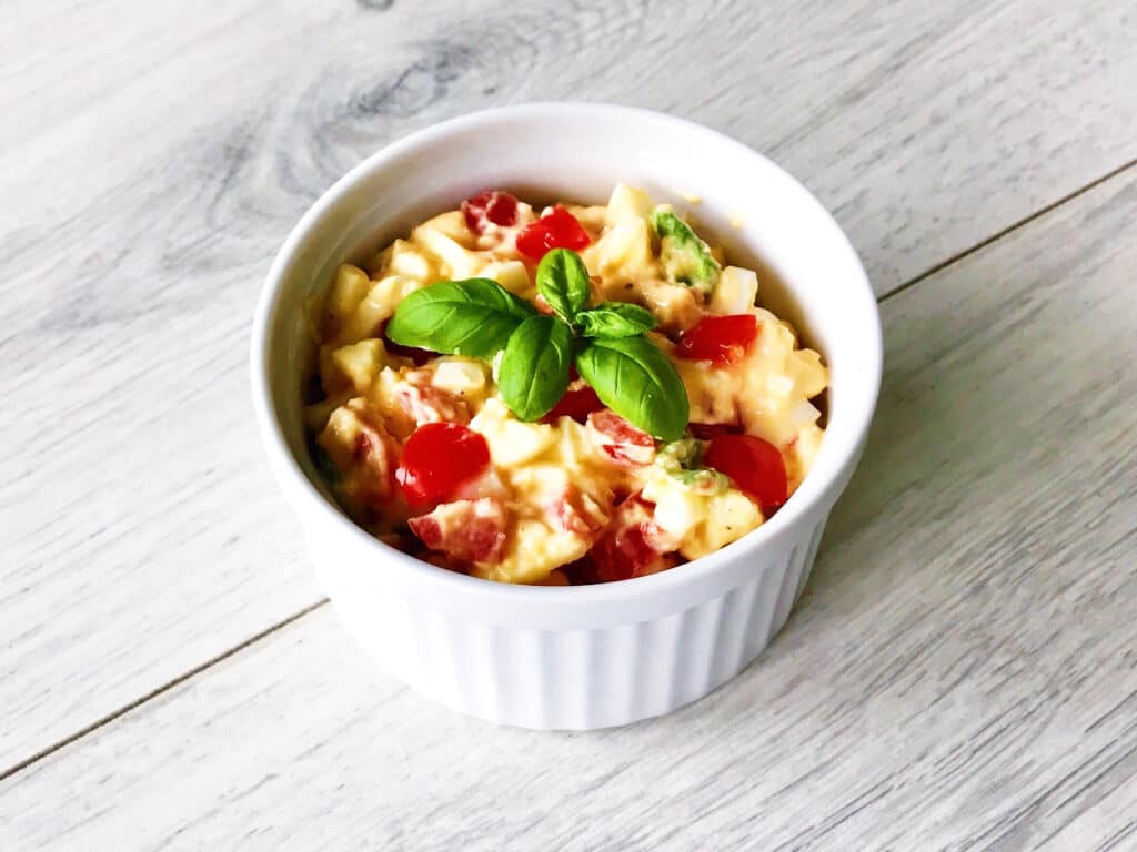 Eiersalade met tomaat en basilicum afvallen almere gezond recept