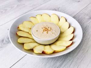Gezond tussendoortje pindakaas huttenkase dip appel banaan nationale pindakaas dag pindakaaswinkel gezond recept afvallen almere