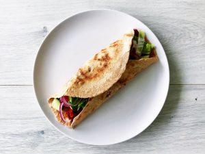 Gezonde volkoren turkse pizza vegetarisch plantaardig afvallen almere