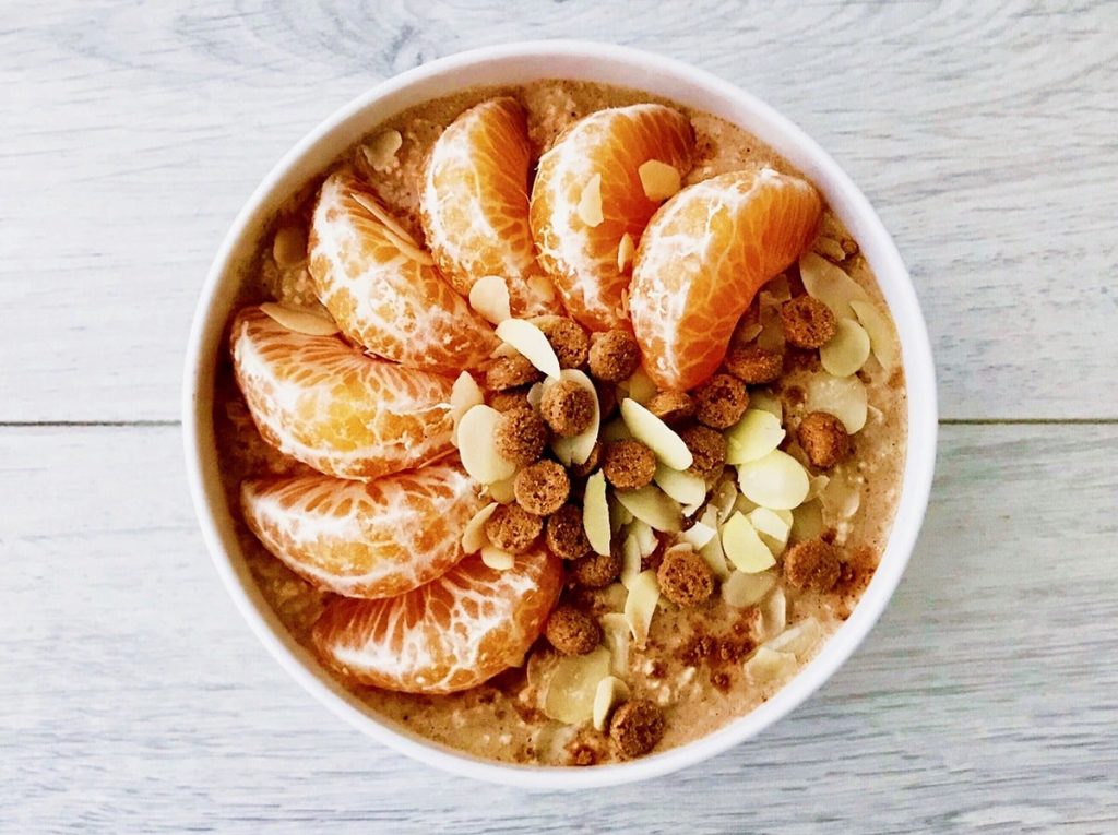 gezond Sinterklaasontbijt met havermout kruidnoten en mandarijn afvallen recept
